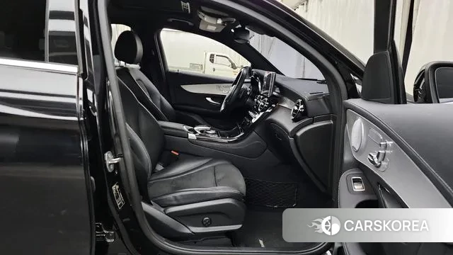 Mercedes-Benz GLC-Class X253 2019 Черный из Кореи, фото 2