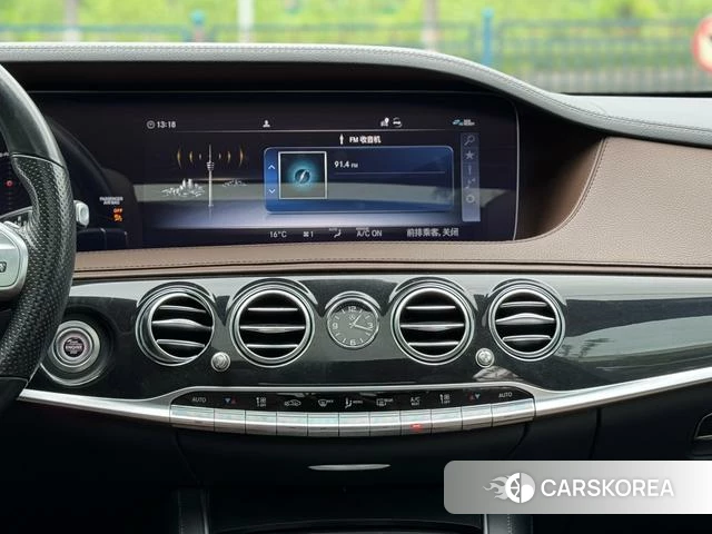 Mercedes-Benz S-class 2021 Черный из Китая, фото 2