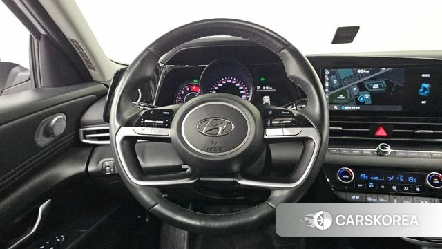 Hyundai Avante (CN7) 2022 Белый из Кореи, фото 2
