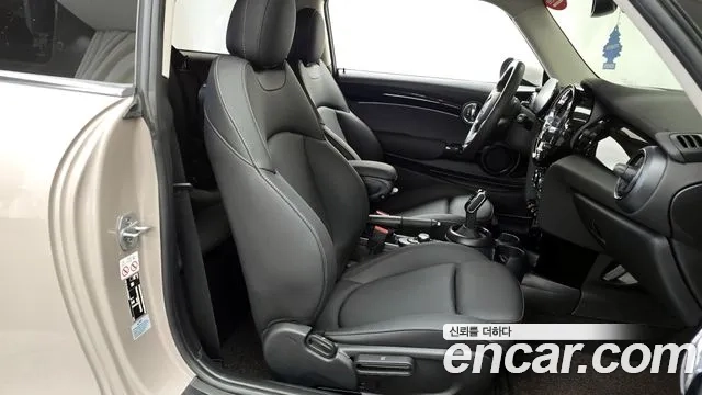 Mini Cooper 2024 Серый из Кореи, фото 2