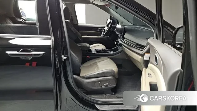 Kia The New Carnival 4th Generation 2025 Черный из Кореи, фото 2