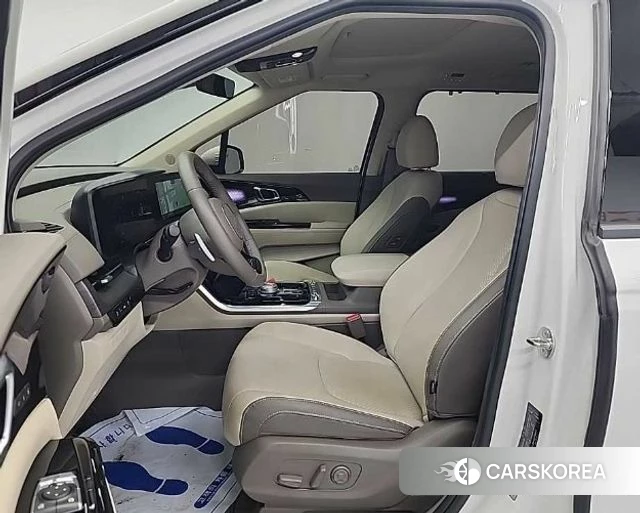 Kia Carnival 4th generation 2023 Белый из Кореи, фото 2