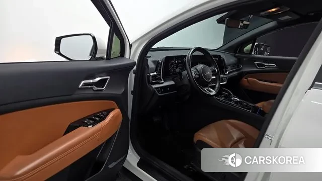 Kia Sportage 5th Generation 2022 Белый из Кореи, фото 2