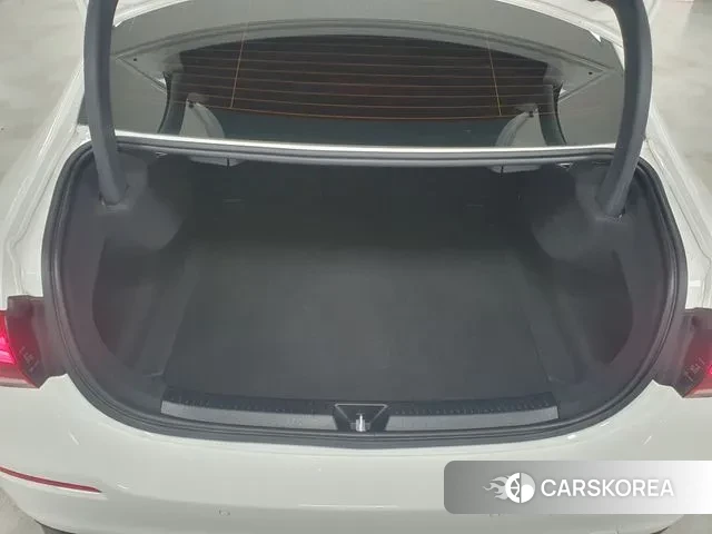 Mercedes-Benz A-Class W177 2021 Белый из Кореи, фото 2