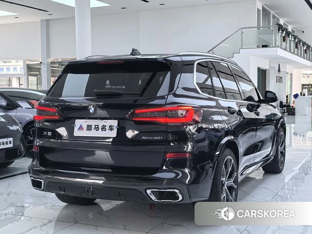 BMW X5 (imported) 2021 Черный из Китая, фото 2