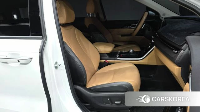 Kia Carnival 4th generation 2022 Белый из Кореи, фото 2