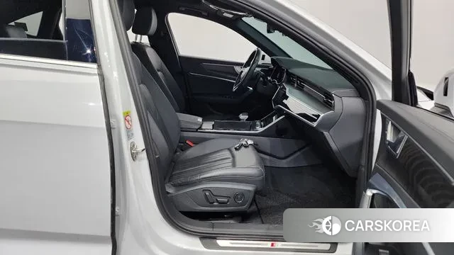 Audi A6 (C8) id 3226156 из Кореи 2