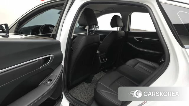 Hyundai Sonata (DN8) 2022 Белый из Кореи, фото 2