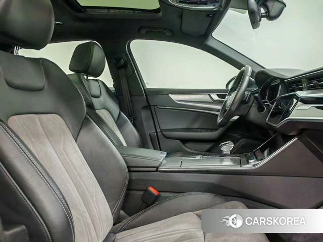 Audi A6L PHEV 2022 Черный из Китая, фото 2