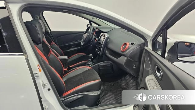 Renault Korea (Samsung) Clio 2019 Белый из Кореи, фото 2