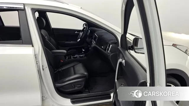 Kia Sportage The Bold 2018 Белый из Кореи, фото 2