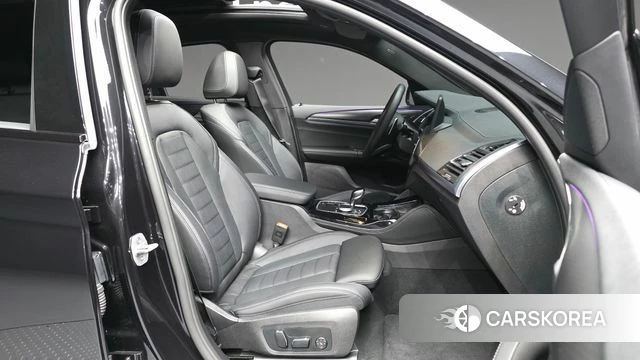 BMW X4 (G02) 2025 Черный из Кореи, фото 2