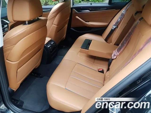 BMW 5 Series (G30) id 2706631 из Кореи 2