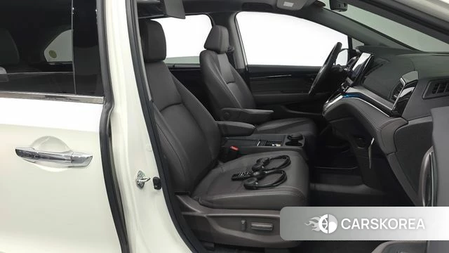 Honda Odyssey 2019 Белый из Кореи, фото 2