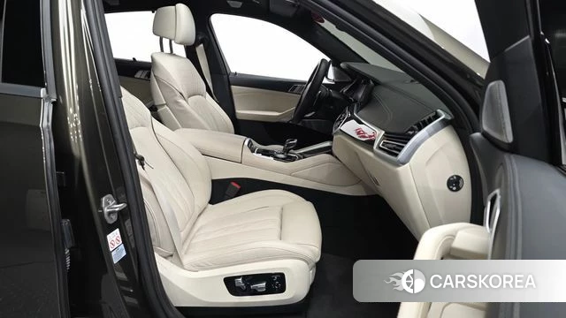 BMW X6 (G06) 2022 Зеленый из Кореи, фото 2