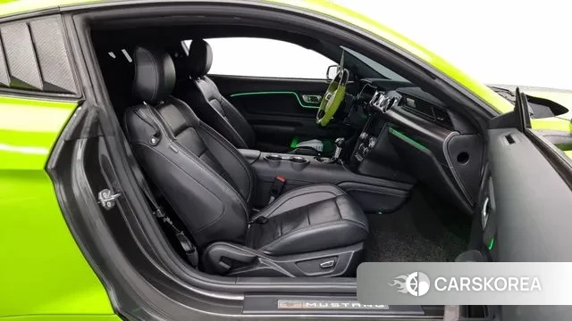 Ford Mustang 2018 Светло-зеленый из Кореи, фото 2