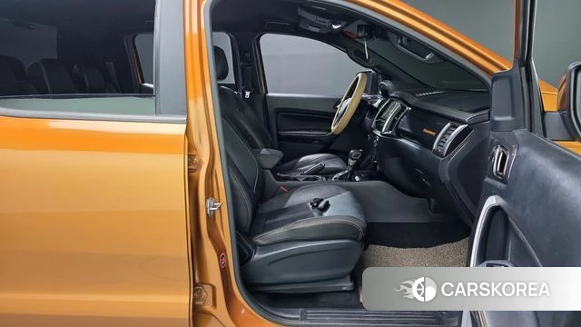 Ford Ranger 3rd Generation 2021 Оранжевый из Кореи, фото 2