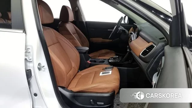 Kia The New Seltos 2023 Белый из Кореи, фото 2