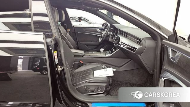 Audi A7 (4K) 2021 Черный из Кореи, фото 2