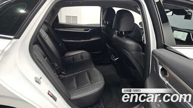 Hyundai The New Grandeur IG Hybrid id 2700362 из Кореи 2