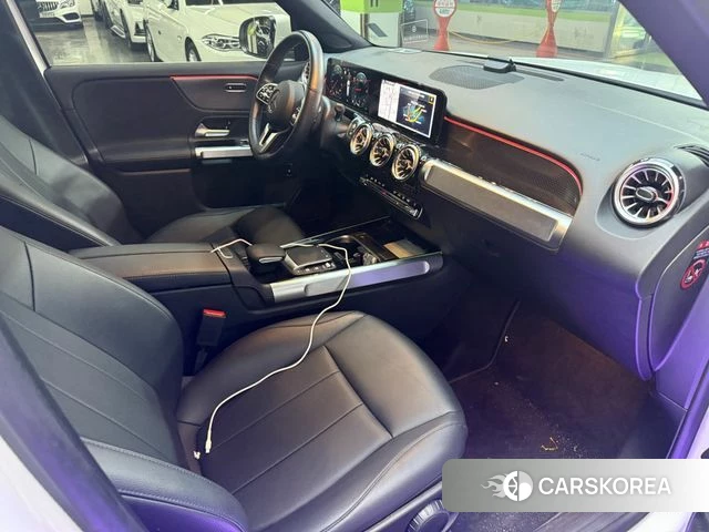 Mercedes-Benz GLB-Class X247 2022 Белый из Кореи, фото 2