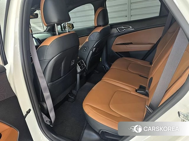 Kia Sportage 5th Generation 2023 Белый из Кореи, фото 2