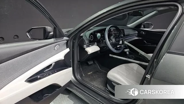 Hyundai Avante (CN7) 2022 Серый из Кореи, фото 2