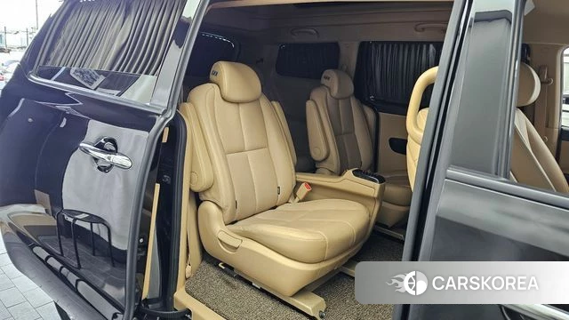 Kia The New Carnival 2018 Черный из Кореи, фото 2