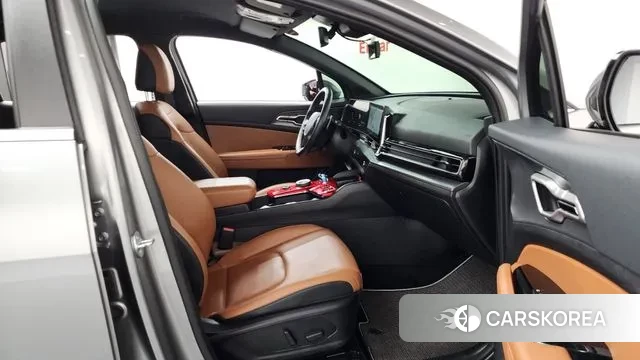 Kia Sportage 5th Generation 2023 Серебристо-серый из Кореи, фото 2