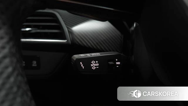 Audi e-Tron GT 2021 Серебристо-серый из Кореи, фото 2