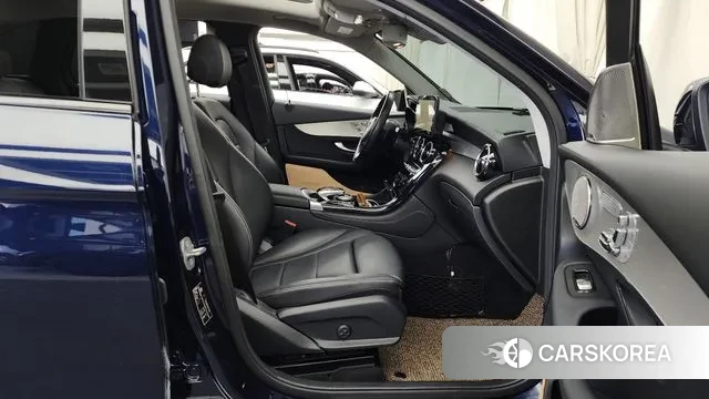 Mercedes-Benz GLC-Class X253 2018 Синий из Кореи, фото 2