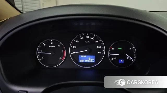 Hyundai The New Grand Starex 2018 Белый из Кореи, фото 2