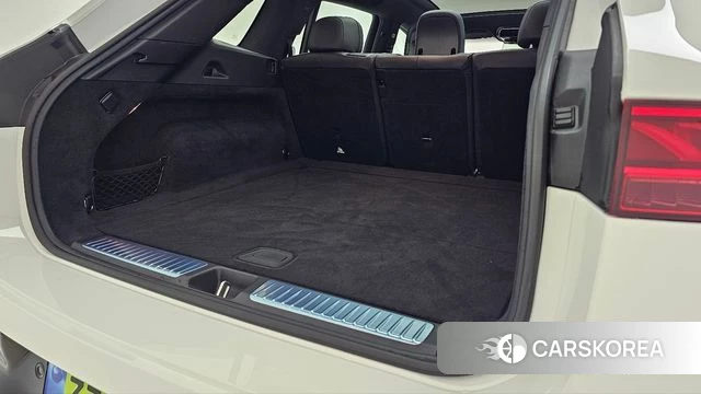 Mercedes-Benz EQS SUV X296 2024 Белый из Кореи, фото 2