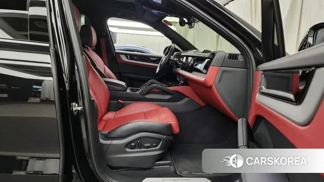 Porsche Cayenne (PO536) 2024 Черный из Кореи, фото 2