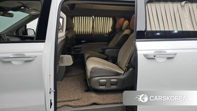 Kia Carnival 4th generation 2021 Белый из Кореи, фото 2