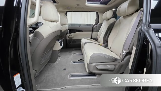 Kia The New Carnival 4th Generation 2025 Черный из Кореи, фото 2