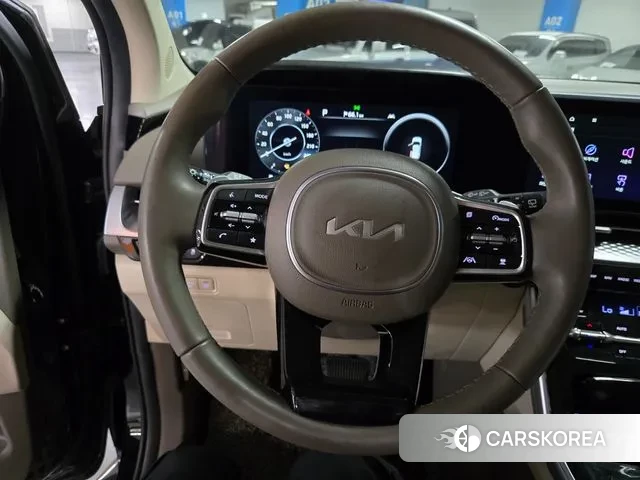 Kia Carnival 4th generation 2023 Черный из Кореи, фото 2