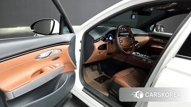 Genesis GV70 2021 Белый из Кореи, фото 2