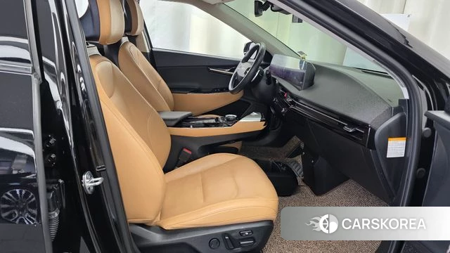 Kia EV6 2021 Черный из Кореи, фото 2