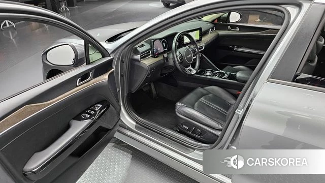 Kia K5 3rd generation 2022 Серебряный из Кореи, фото 2