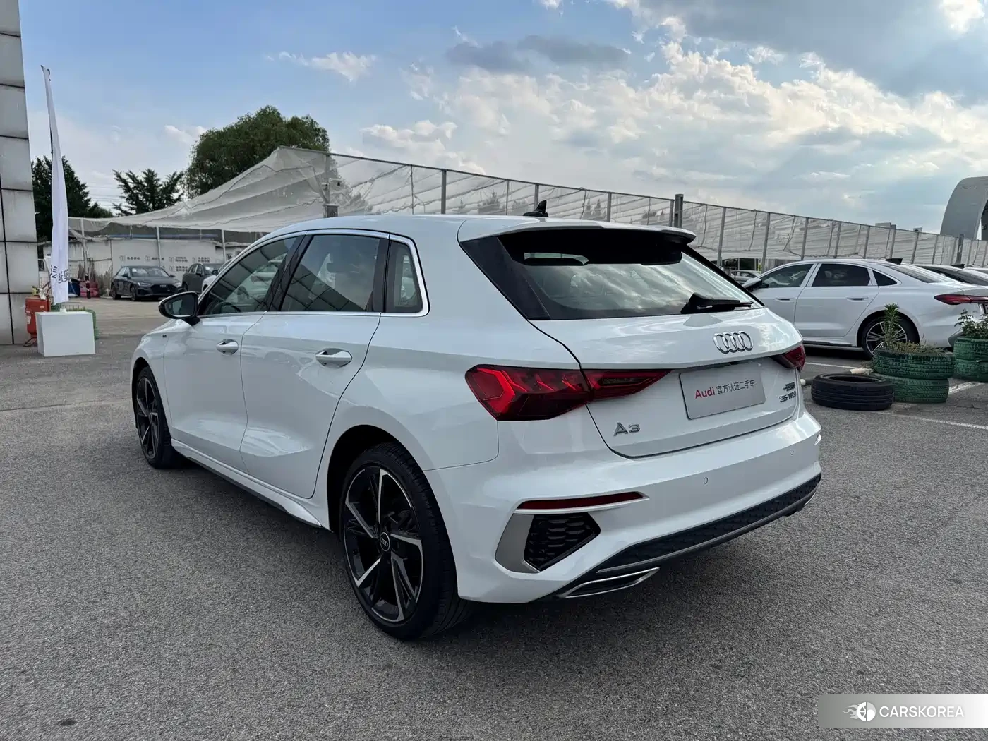Audi A3 2024 Белый из Китая, фото 2