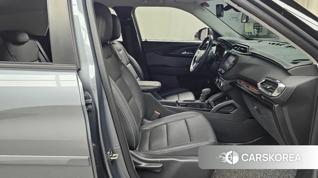 Chevrolet (GM Daewoo) Trailblazer 2021 Серый из Кореи, фото 2