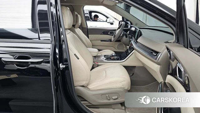 Kia Carnival 4th generation 2022 Черный из Кореи, фото 2