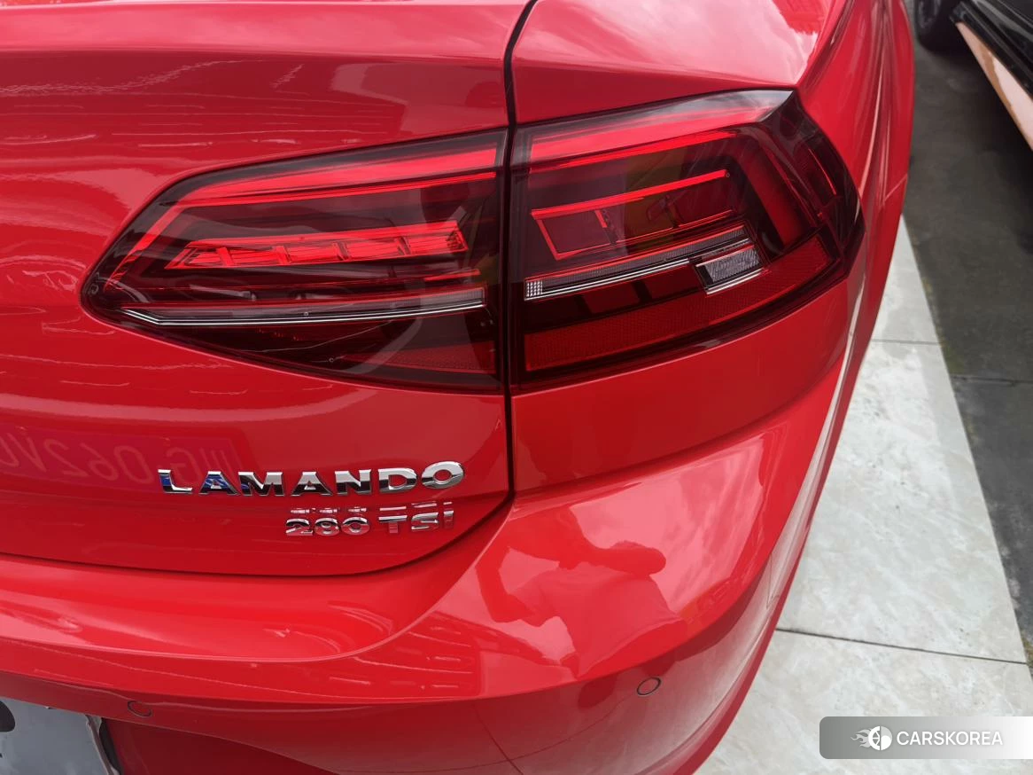 Volkswagen Lingdu 2020 Красный из Китая, фото 2
