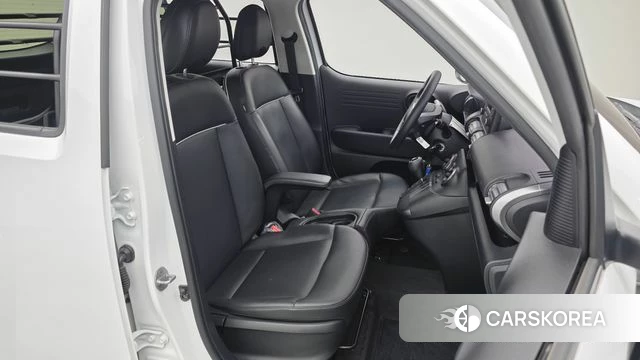Hyundai Casper 2022 Белый из Кореи, фото 2