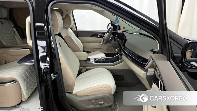 Kia The New Carnival 4th Generation 2024 Черный из Кореи, фото 2