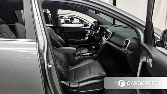 Kia Sportage The Bold 2019 Серебряный из Кореи, фото 2