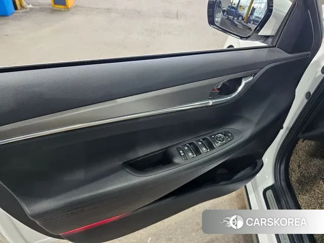 Hyundai The New Grandeur IG Hybrid 2021 Жемчужный цвет из Кореи, фото 2