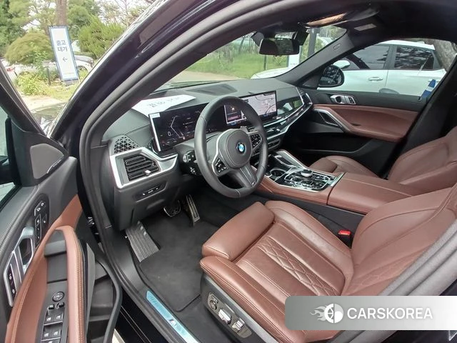 BMW X6 (G06) 2025 Черный из Кореи, фото 2