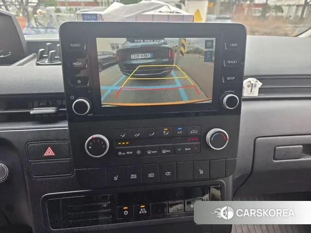 Hyundai Staria 2022 Желтый из Кореи, фото 2